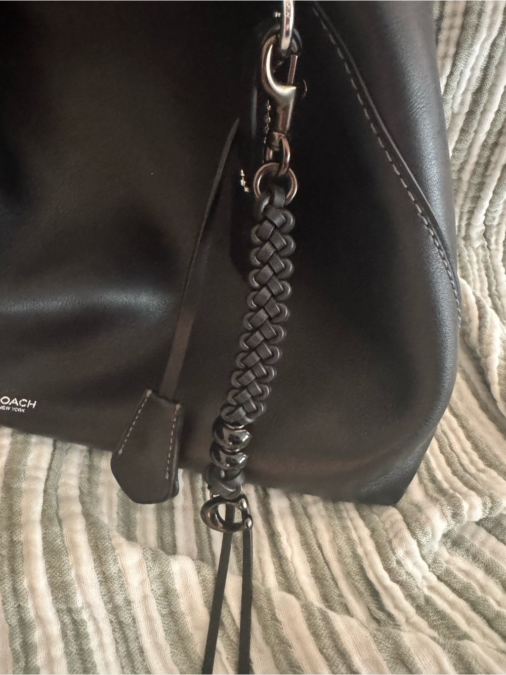 Coach Mott Messenger Bag 38 - Picture 4 of 5